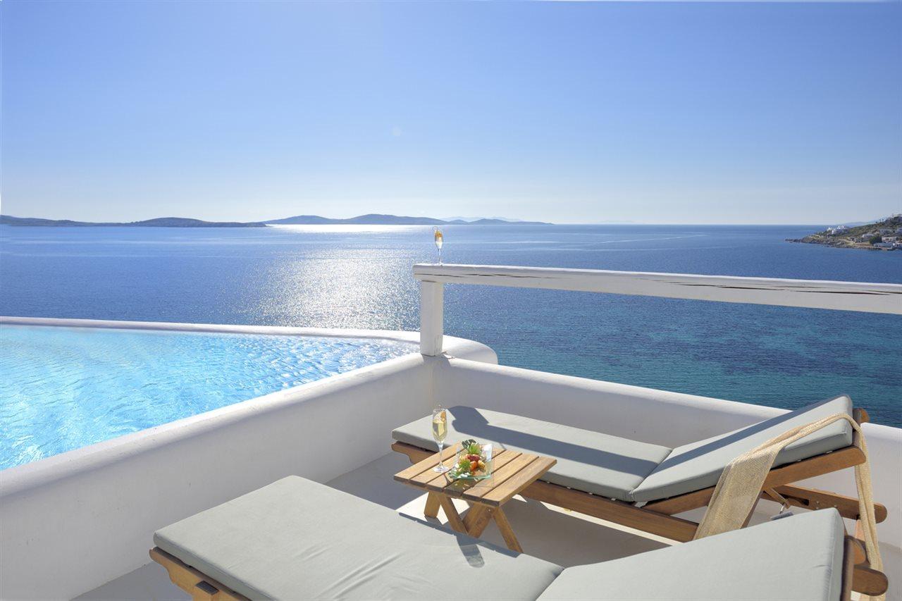 Amazon Mykonos & Hotel Mykonos Town